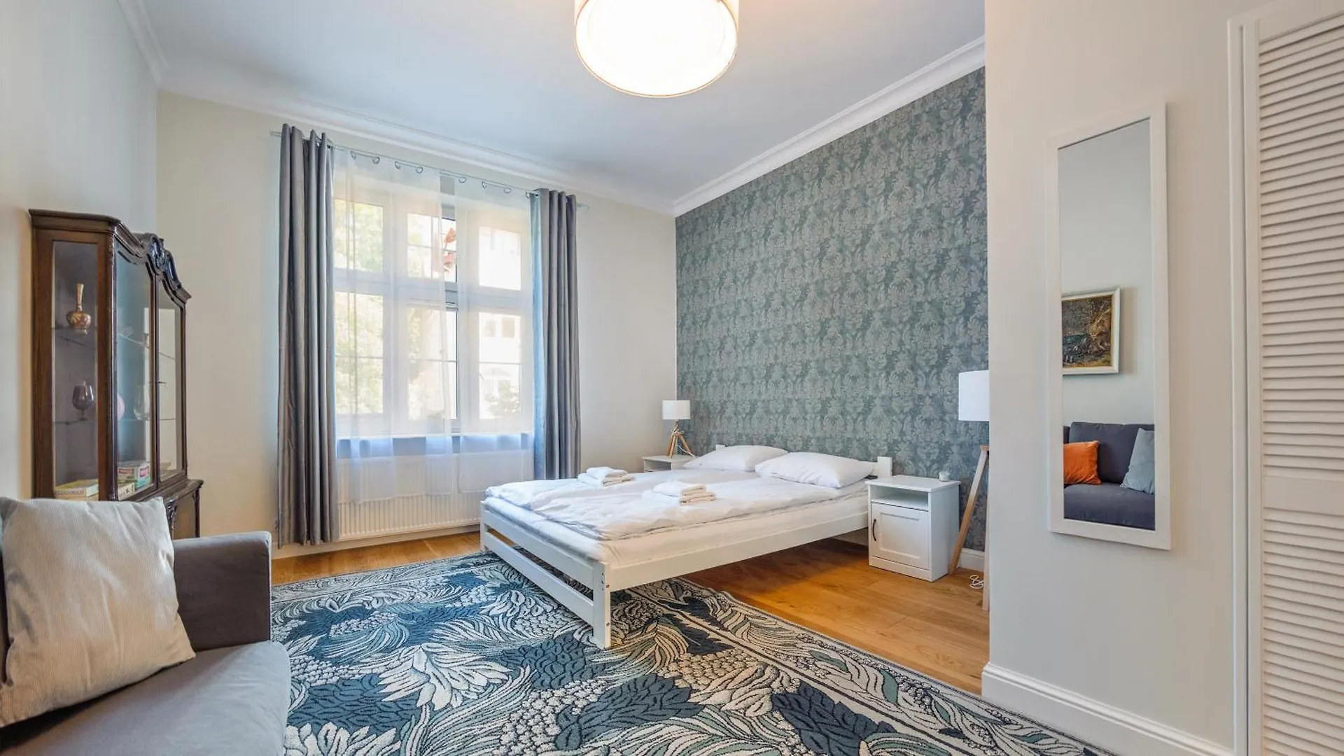 Apartamenty Sun & Snow Parkowa Sopot 0*,